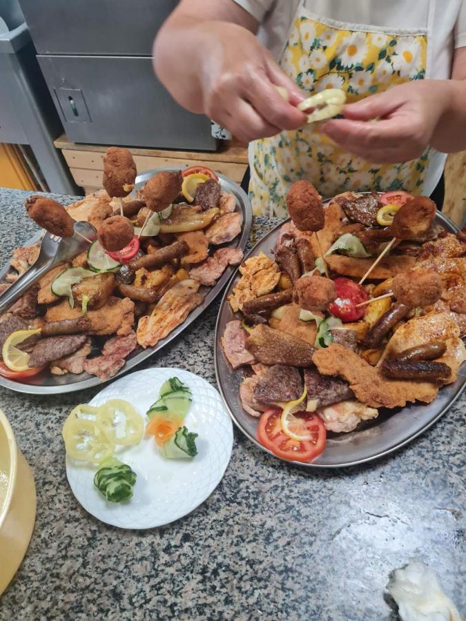 ホテル Restoran Bmb Odžak エクステリア 写真